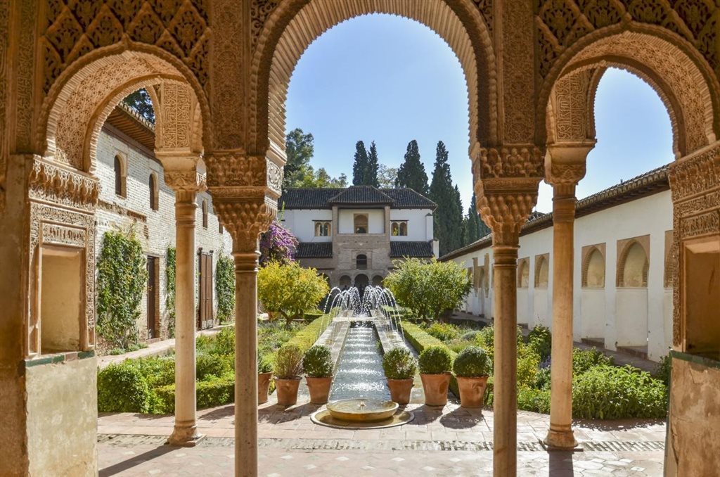 Alhambra di Granada da Malaga